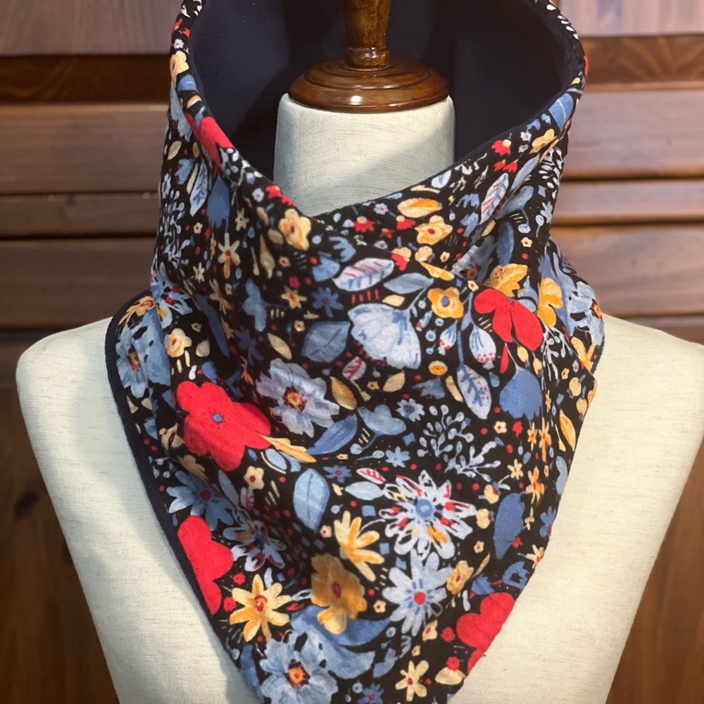 Floral Patterned Women’s Scarf